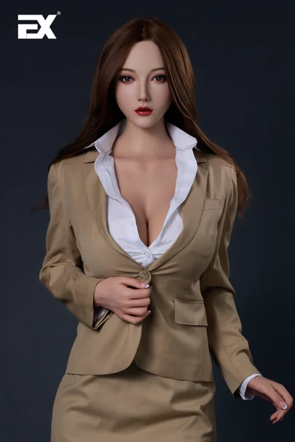 花梨（职场OL）